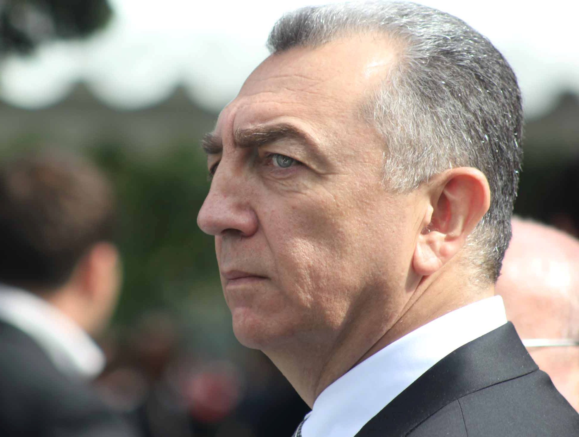 İcra başçısından ehsan verənlərə 400 manat pul cəzası
