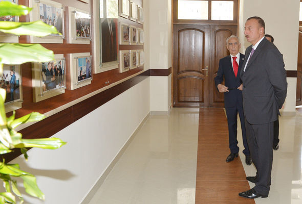 Prezident Yasamal məktəbində olub