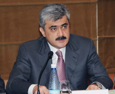 Samir Şərifov İstanbula gedir