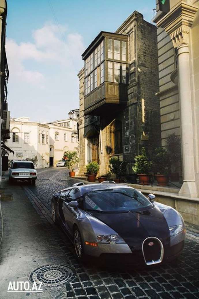 Bir milyonluq “Bugatti Veyron” Bakıda