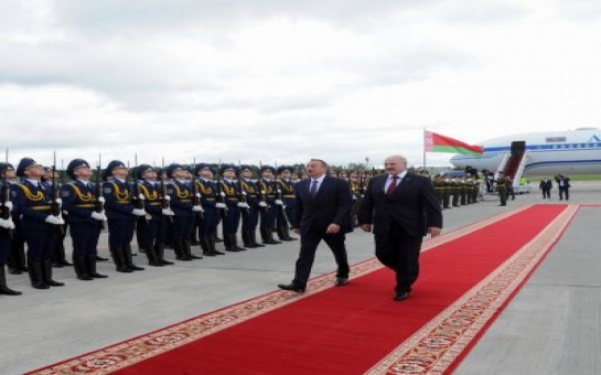 İlham Əliyev Minskə gedib