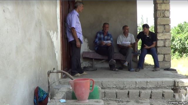 Bu kənddə sakinlərin suyunu şadlıq evinə çəkdilər – SUSUZ QALAN KƏNDDƏN REPORTAJ