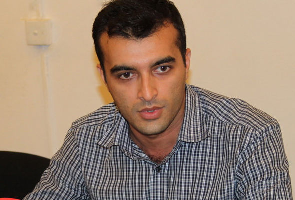 Daha bir dustaq əfv dilədi - FOTO