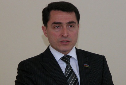 Əli Hüseynli girovların məhkəməsindən danışdı