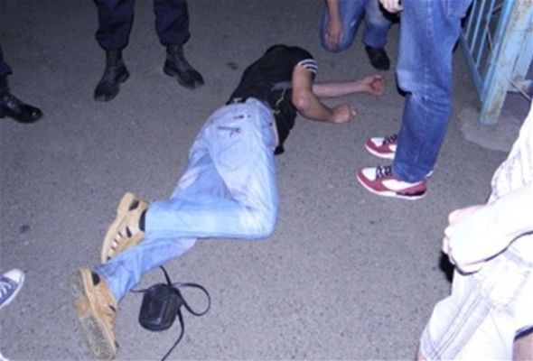 Bakıda küçənin ortasında 17 yaşlı gəncin böyrəyini parçaladılar