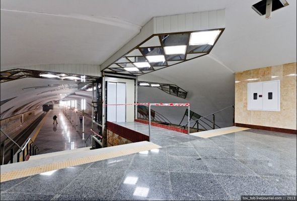 Bakı metrosunda liftlər quraşdırılır