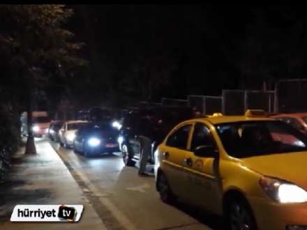 Tıxacda qalan sürücülər şok anlar yaşadı -  VİDEO 