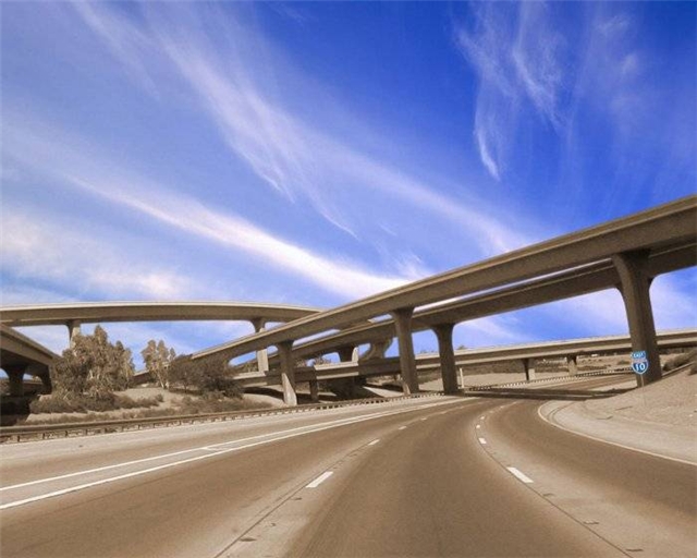 Bakının bu yolu dünyanın ilk onluğunda -  FOTOLAR 