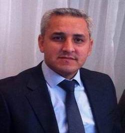 Demokratiya onlar üçün arzu etdikləri yerdən və zamandan başlayır...