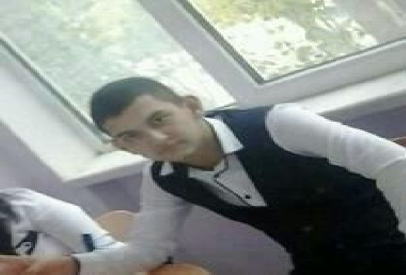 Bakıda məktəbli özünü sevdiyi qıza görə öldürdü –  FOTO 