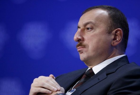 İlham Əliyev: Azərbaycanda bir adam neftin qiymətinin düşməsini hiss edibmi?