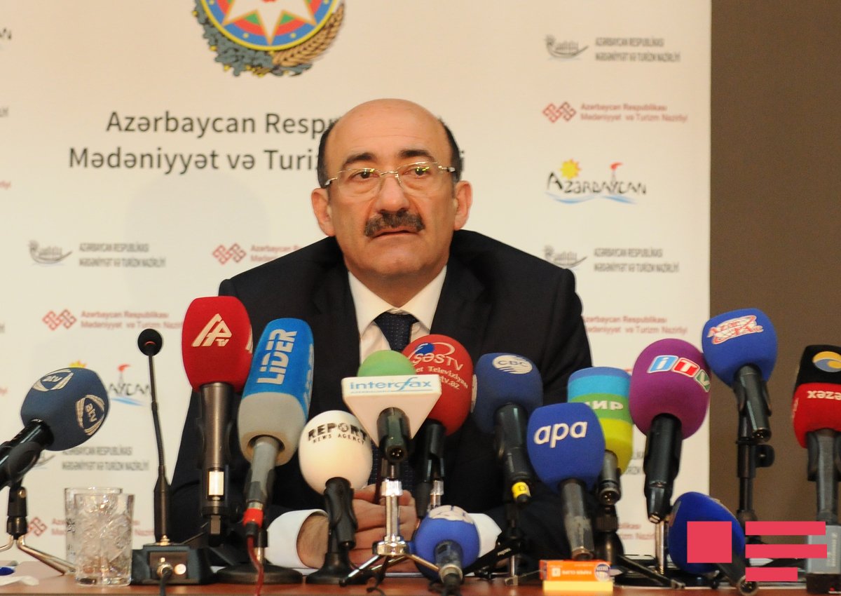 ““Sovetski”dəki muzeylər və memarlıq abidələri sökülməyəcək” – Nazir