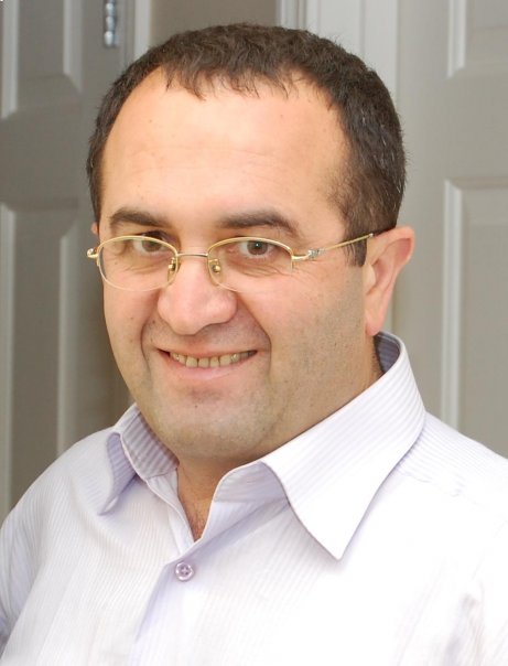 "Prezidentin əfv qərarını alqışlayıram" - Rəşid Hacılı