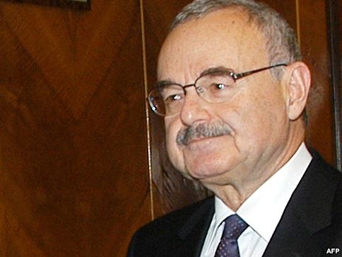 Artur Rasizadə hərbçilərlə bağlı qərar verdi