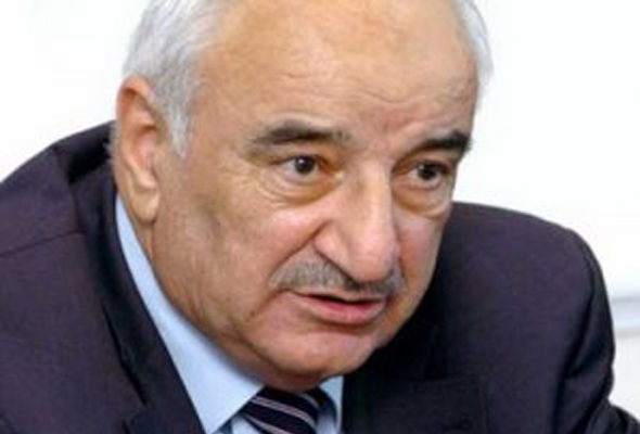 Abid Şərifov “Şöhrət” ordeni ilə təltif edildi