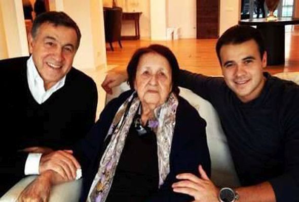 Ağalarovlar ailəsinə ağır itki üz verdi