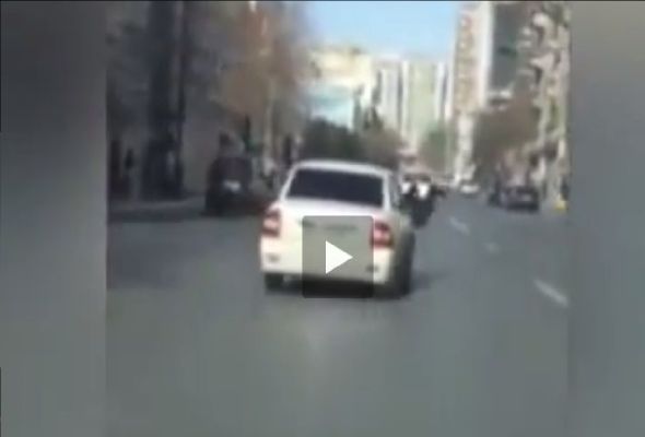 Bakıda yol polisini belə “sürüdülər” – REAL GÖRÜNTÜLƏR
