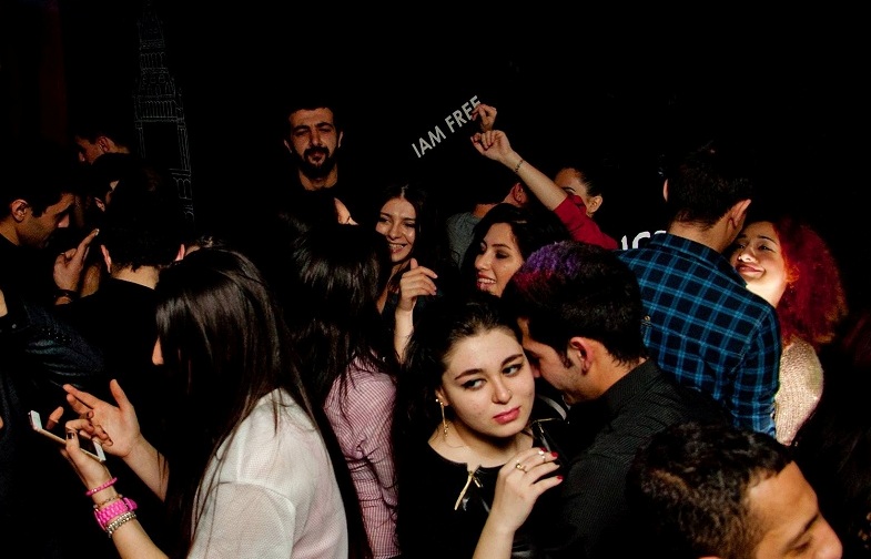 Azərbaycanlı gənc jurnalistlərin partisindən -VİDEO