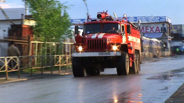 Bakıda yataqxana yandı: 20 nəfər evakuasiya olundu -  VİDEO 