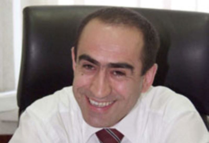 ATV-nin vitse-prezidentinin arvadı intihar etdi