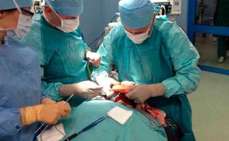 Bakıda daha bir qadın plastik əməliyyatın qurbanı oldu - VİDEO