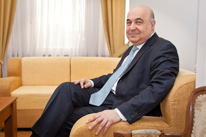 Çingiz Abdullayev “Neftçi”nin prezidenti oldu – ŞOK TƏYİNAT