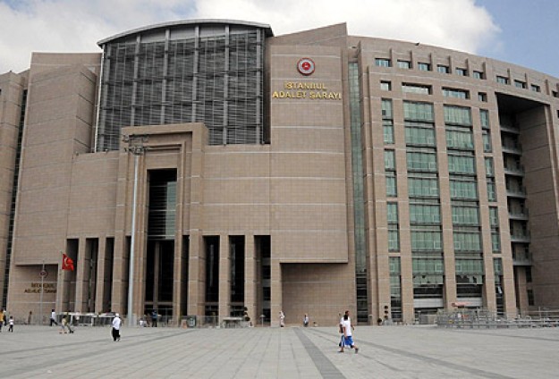 Dövlət çevrilişində ittiham olunan 236 nəfər bəraət aldı