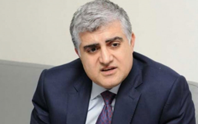 “Qarabağ”ın vitse-prezidenti də dollardan danışdı