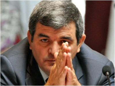 Millət vəkili Zaur, Elgiz və Xoşqədəmdən danışdı