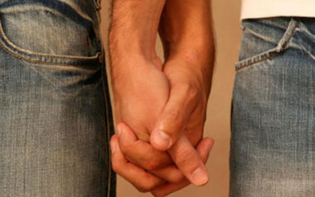 Bakıda homoseksualla cinsi əlaqədə olub, sonra onu döydülər