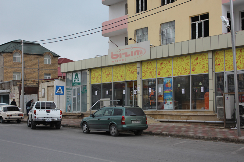 Bizim Marketlər Şəbəkəsi Bağlanır?