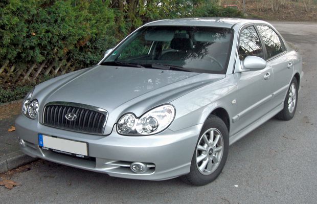 Bakıda 5 min manata Hyundai Sonata satılır