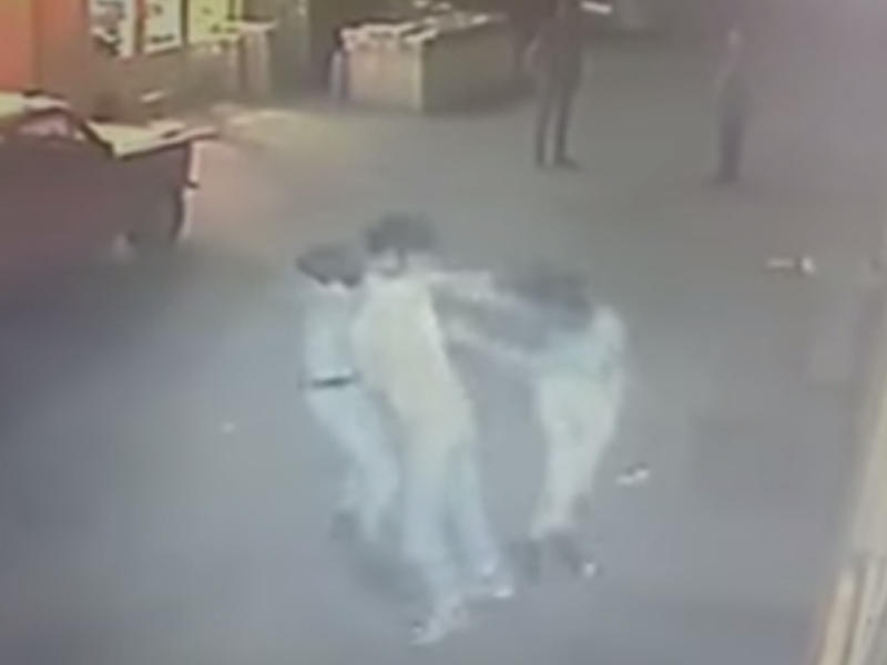 Bakıda qan su yerinə axdı - VİDEO