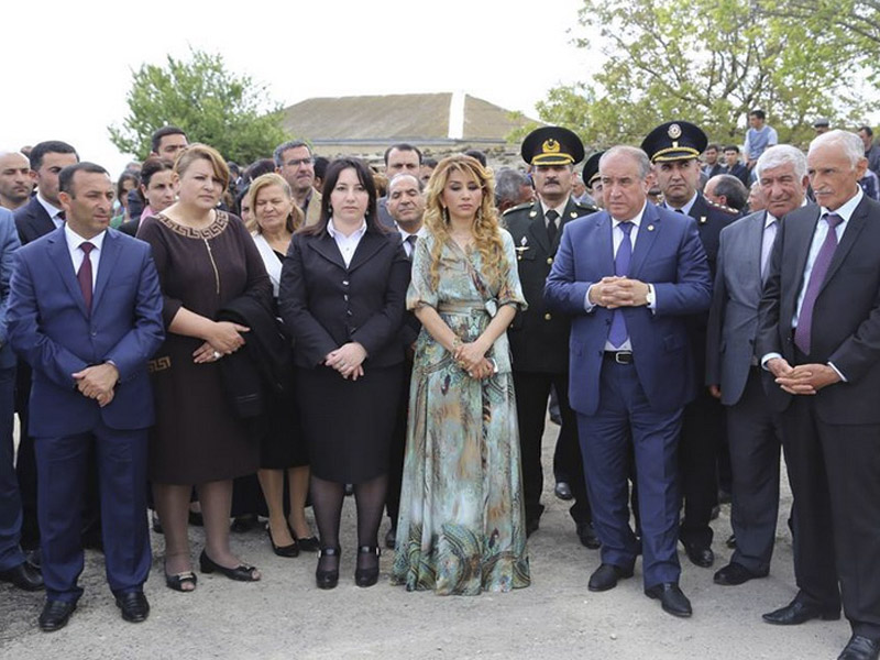 Elnarənin 200 minlik bulağı qurudu