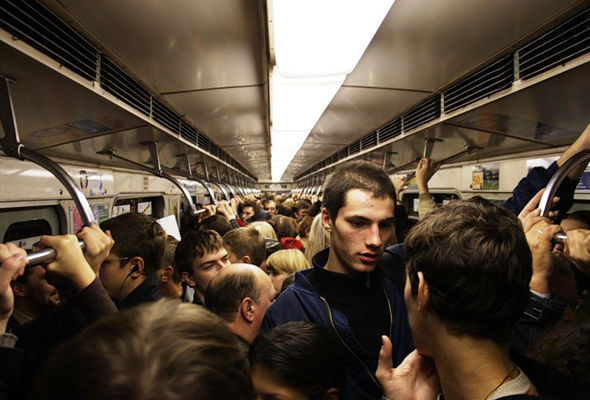 Metro stansiyaların adlarının ingiliscə səsləndirilməsi ləğv olunacaq