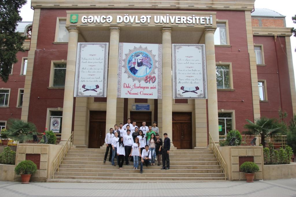 GDU-da rüsvayçılıq: Kafedra müdiri xanım əməkdaşını döyüb