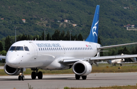 Azərbaycandan Avropaya yeni aviareys açıldı