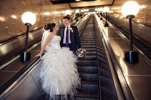 Bakıda bəy və gəlin toya metro ilə getdi – FOTOLAR