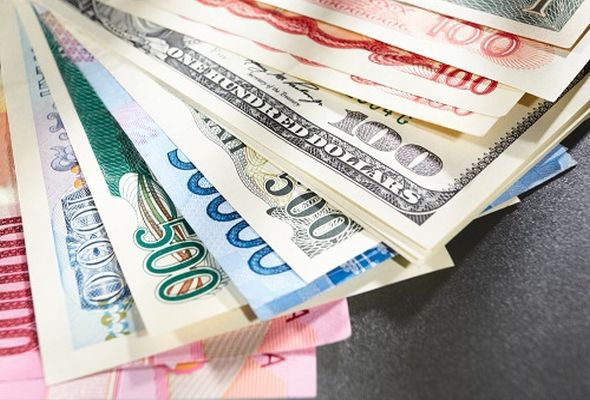 Lənkəranda qadın saxta pulu bankda dəyişmək istədi