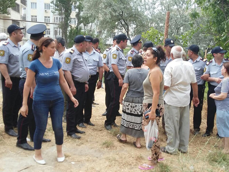 Hacıbala Abutalıbovun sərəncamı Bakıda aranı qarışdırdı