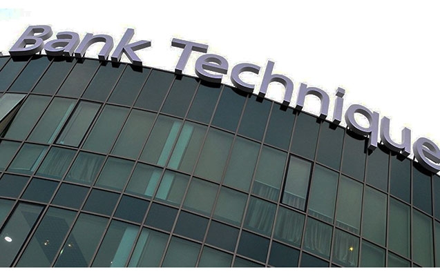 Azərbaycanda daha bir bank batır...
