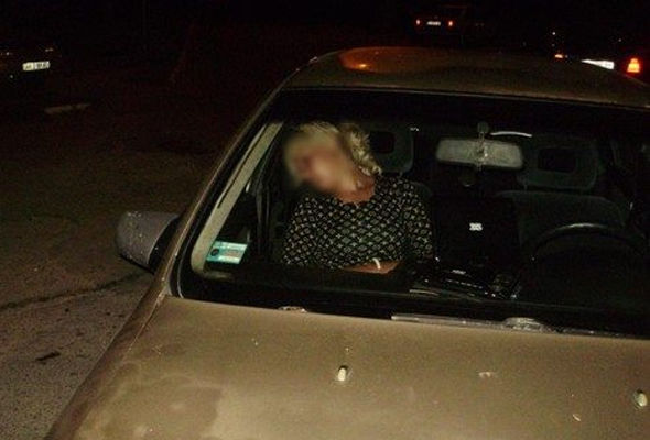 Bakıda gənc qız “Lexus”da huşsuz vəziyyətdə tapıldı