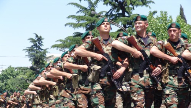 Orduya yığılan pul açıqlandı -  66.5 milyon manat 