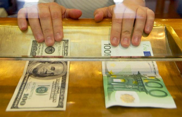 Azərbaycanda dolların məzənnəsi sabit qalıb, avro bahalaşıb