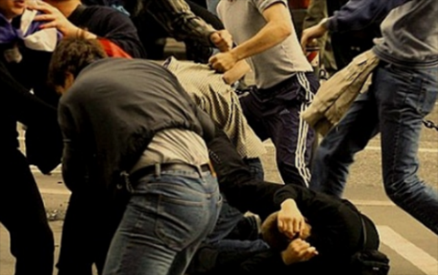 Döyüldüyü üçün polisə şikayət etdi, orda da döydülər