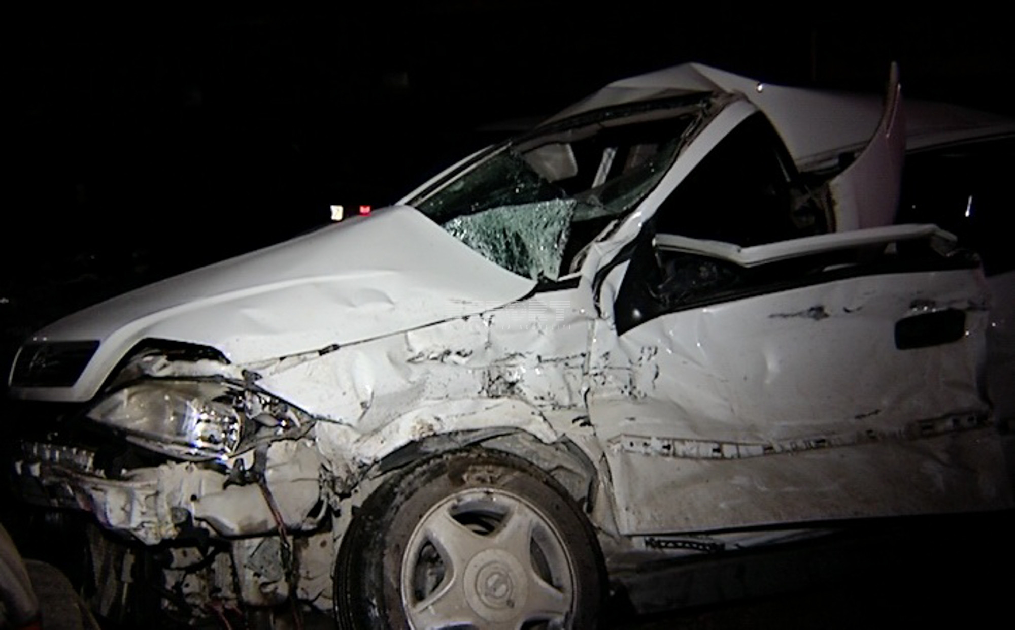 Bakıda “Opel” markalı avtomobil qəza törədib, sürücü ölüb