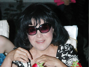 Flora Kərimova Elzadan üzr istədi
