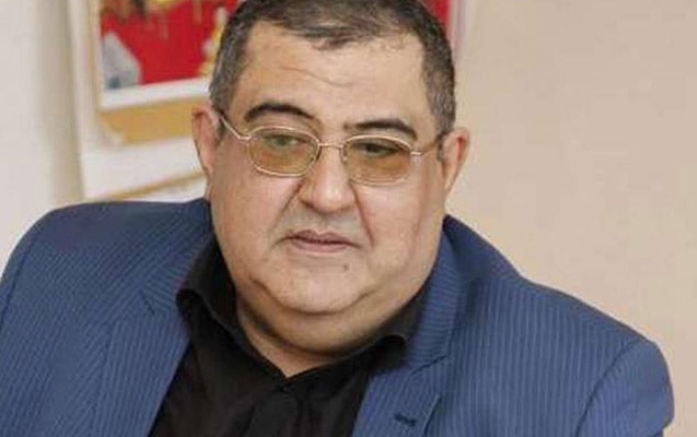 Şair deputatlığa namizəd oldu