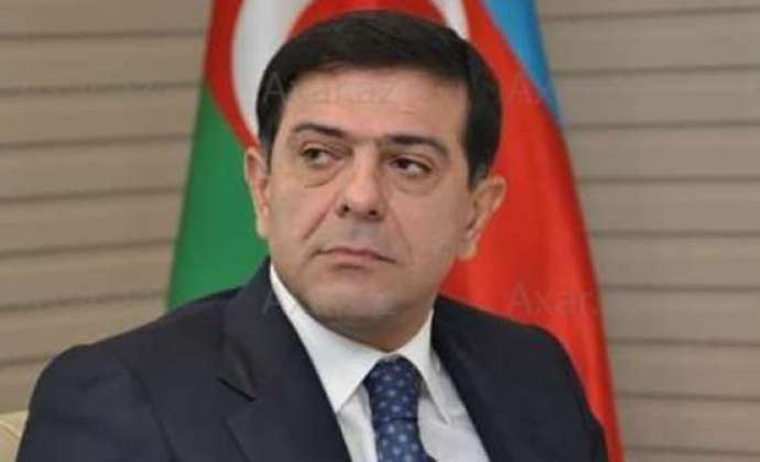 İcra başçısından maşınının saxlanılmasına reaksiya