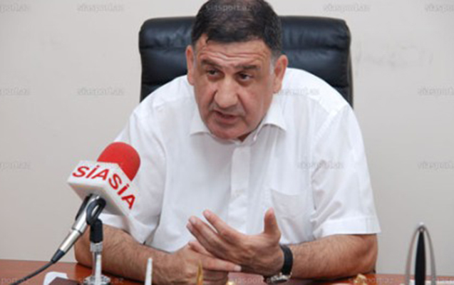 Tofiq Bəhrəmov stadionunun direktoru işdən çıxarıldı
